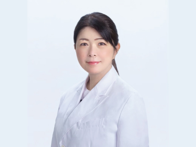 槇眼科医院 院長 槇千里